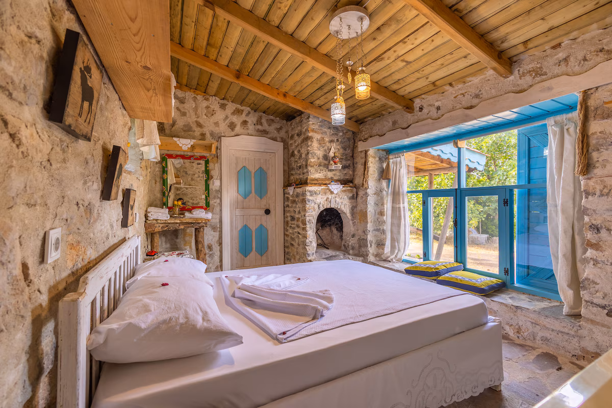 Honeymoon Stone House